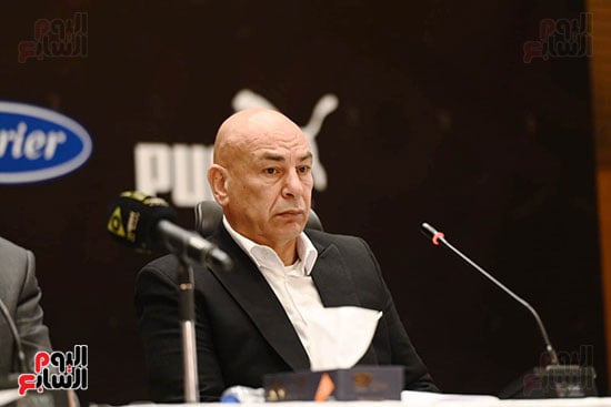 بدء مؤتمر اتحاد الكرة