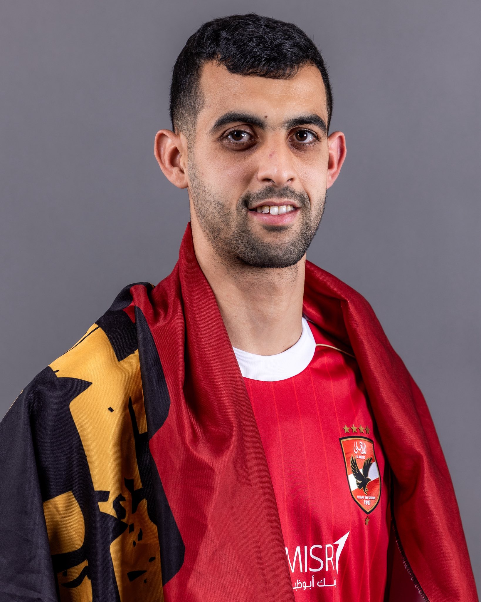 يوسف بلعمري لاعبا في الاهلي يوسف بلعمري لاعبا في الاهلي