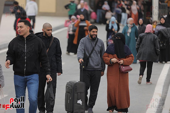 إقبال جماهيري ملحوظ إقبال جماهيري ملحوظ