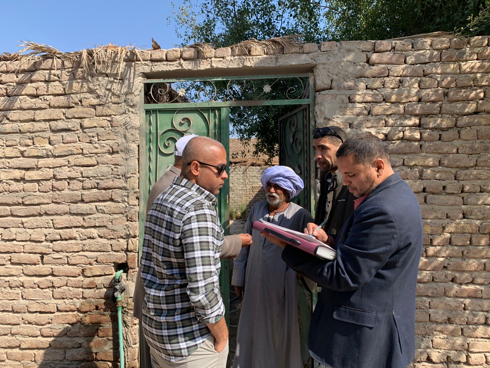 مياه الأقصر تؤكد على ضبط منظومة الإستهلاك وحماية الشبكات