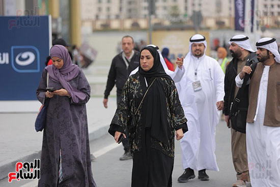 إقبال متواصل من الزوار إقبال متواصل من الزوار