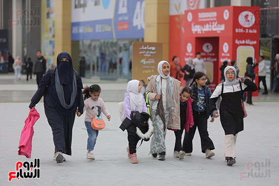 إقبال واسع من الجمهور إقبال واسع من الجمهور