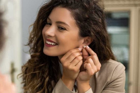 ارتداء الحلق