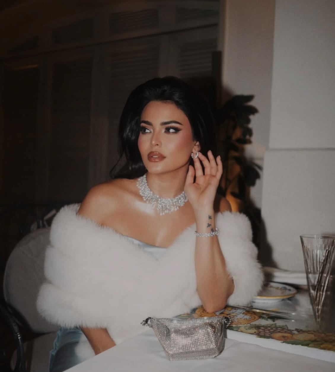 اناقة اسماء جلال