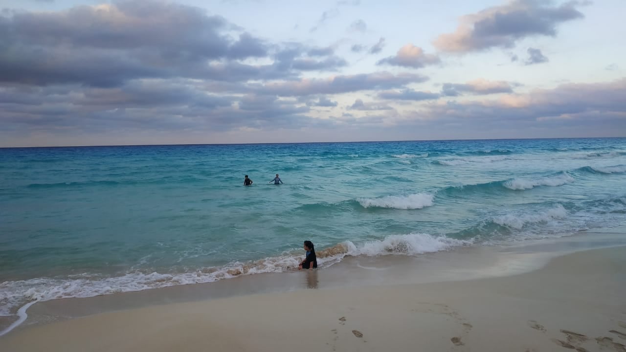 شواطئ منطقة عجيبة