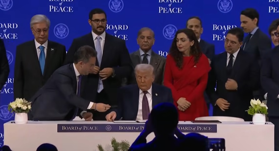 مجلس السلام العالمي ـ توقيع 