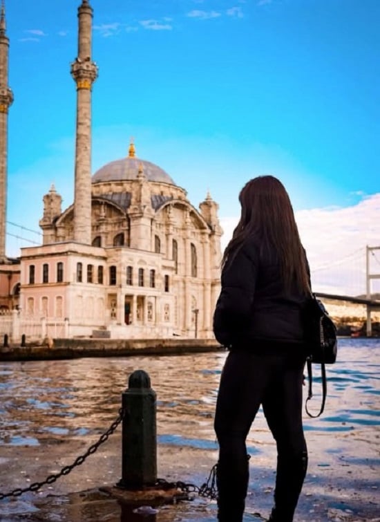 يارا حسام حسن فى تركيا يارا حسام حسن فى تركيا