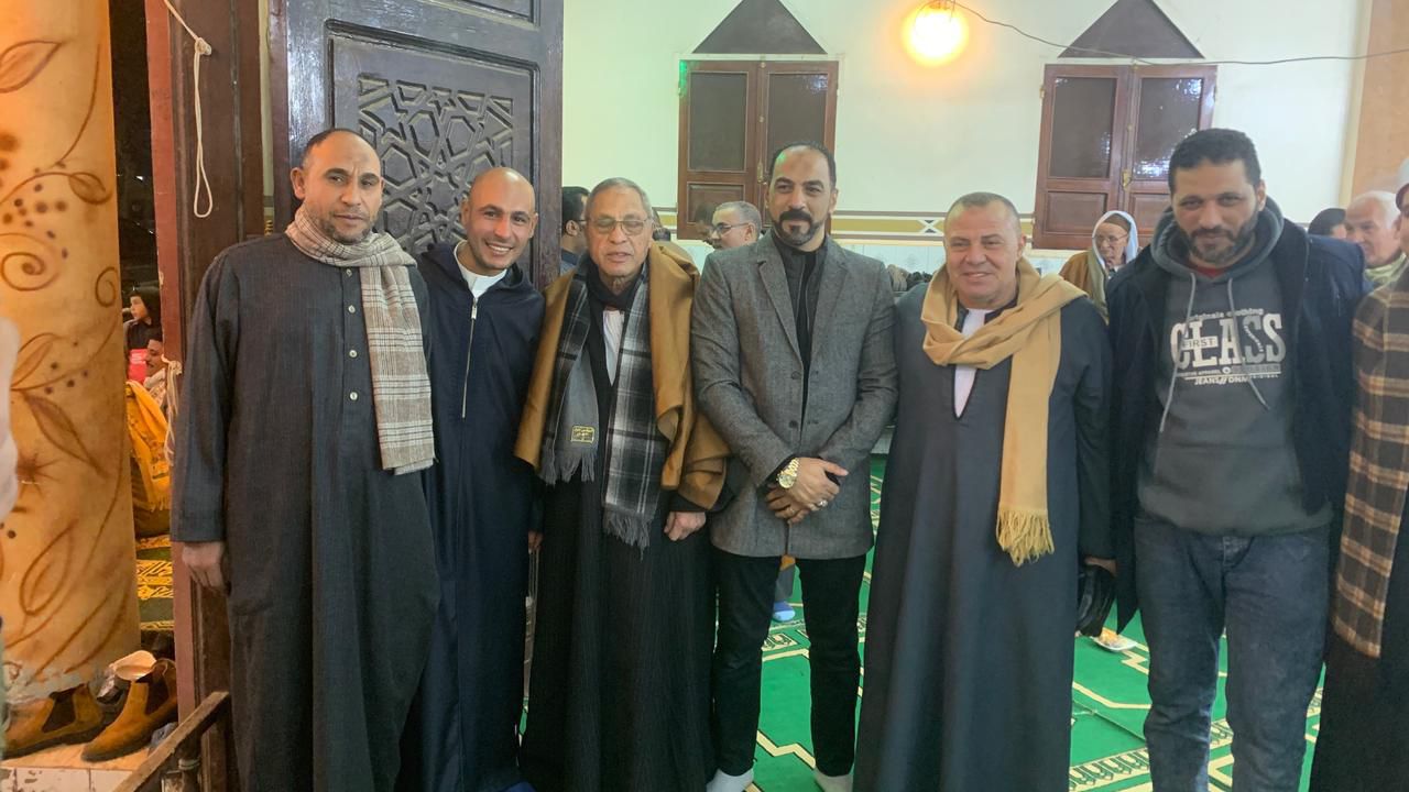 أهالي قرية طنط الجزيرة بالقليوبية يستقبلون شهر شعبان بأمسية دينية (6)
