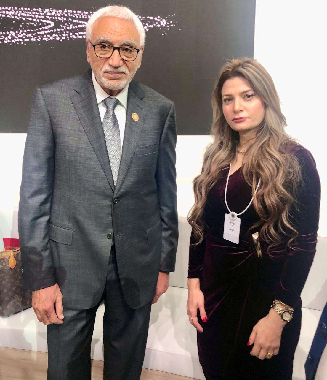 c5d1394e-99f9-4ece-b8ef-ab08fcfd8009 c5d1394e-99f9-4ece-b8ef-ab08fcfd8009