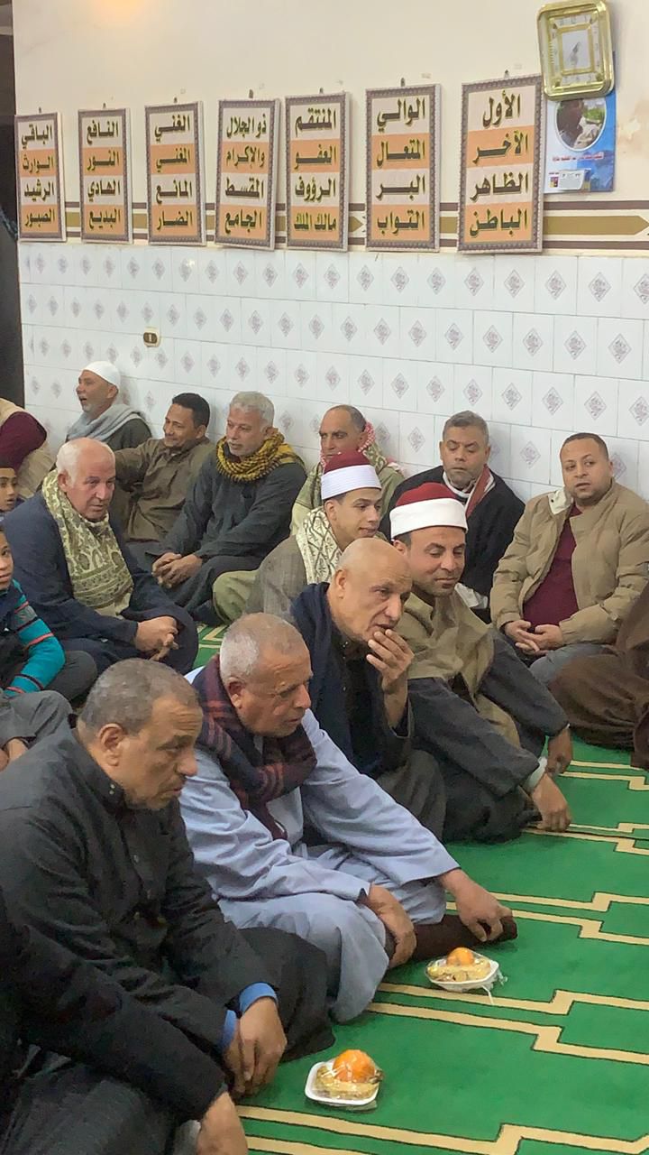 أهالي قرية طنط الجزيرة بالقليوبية يستقبلون شهر شعبان بأمسية دينية (2)