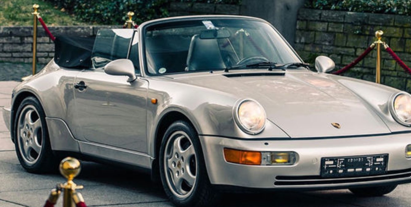 سيارة مارادونا سيارة مارادونا