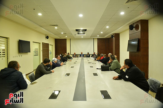 ندوة مرآة الحرمين بمعرض الكتاب ندوة مرآة الحرمين بمعرض الكتاب