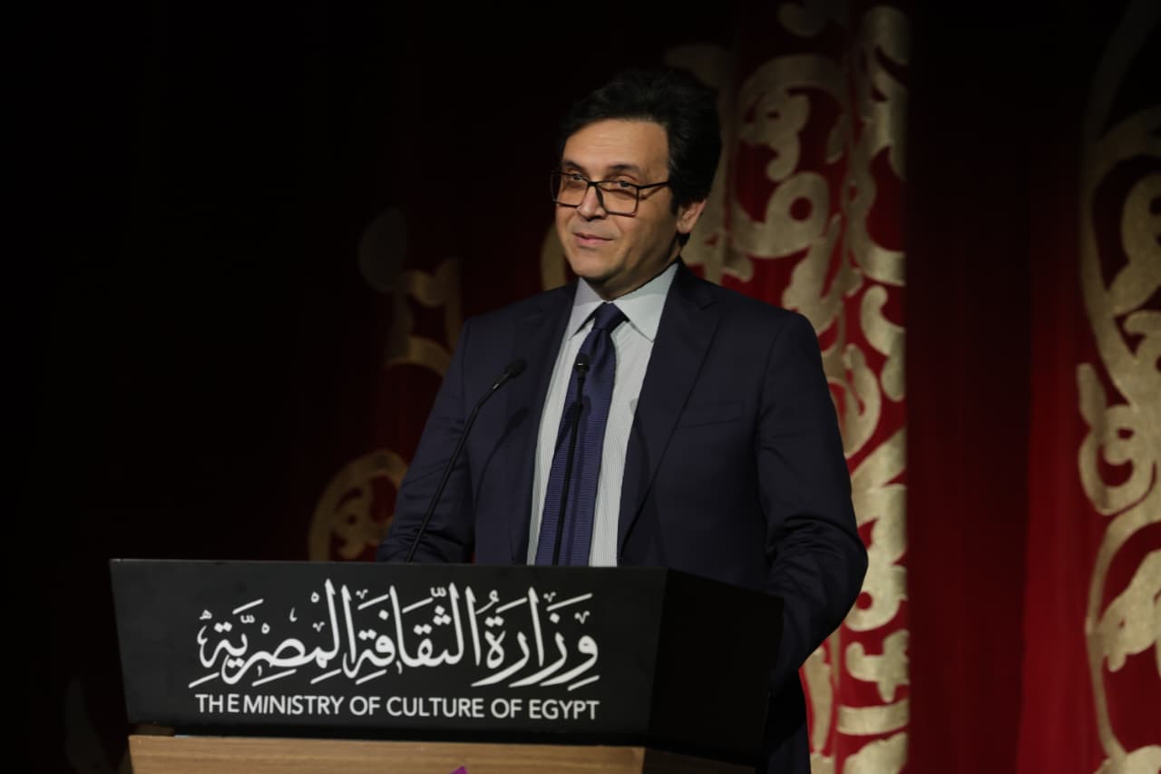 وزير الثقافة وزير الثقافة