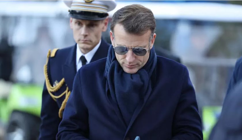 نظارة شمسية للرئيس الفرنسى نظارة شمسية للرئيس الفرنسى