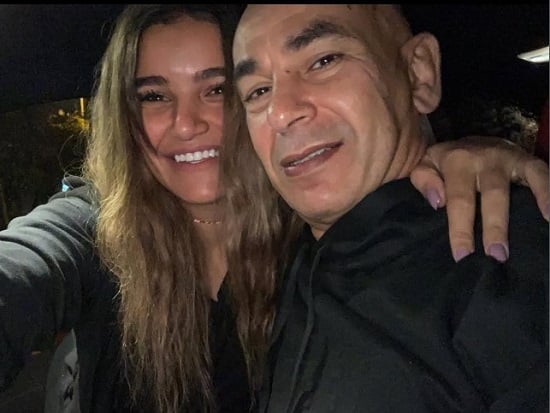 يارا حسام حسن مع والدها يارا حسام حسن مع والدها