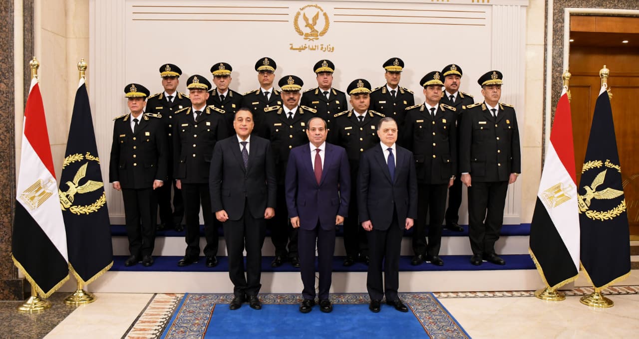 الرئيس السيسى وقيادات الشرطة