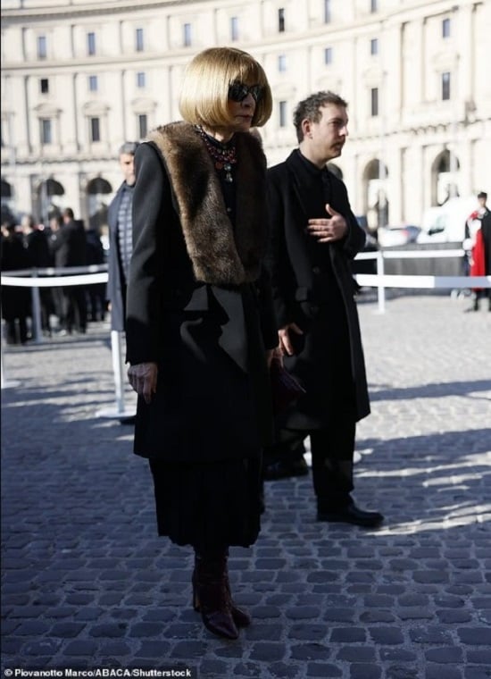 جنازة فالنتينو 