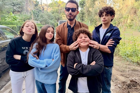 أبطال مسلسل لعبة وقلب بجد