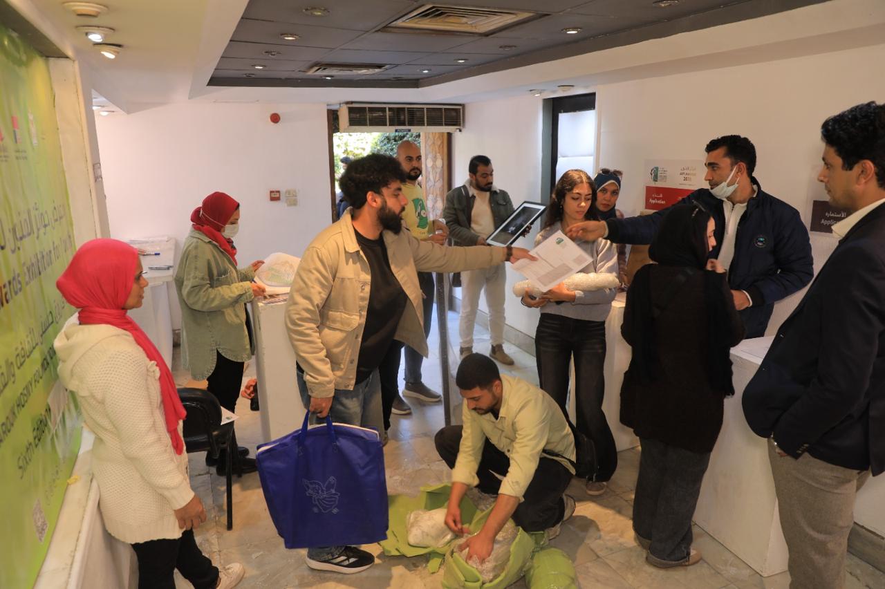 مشاركات في الجائزة