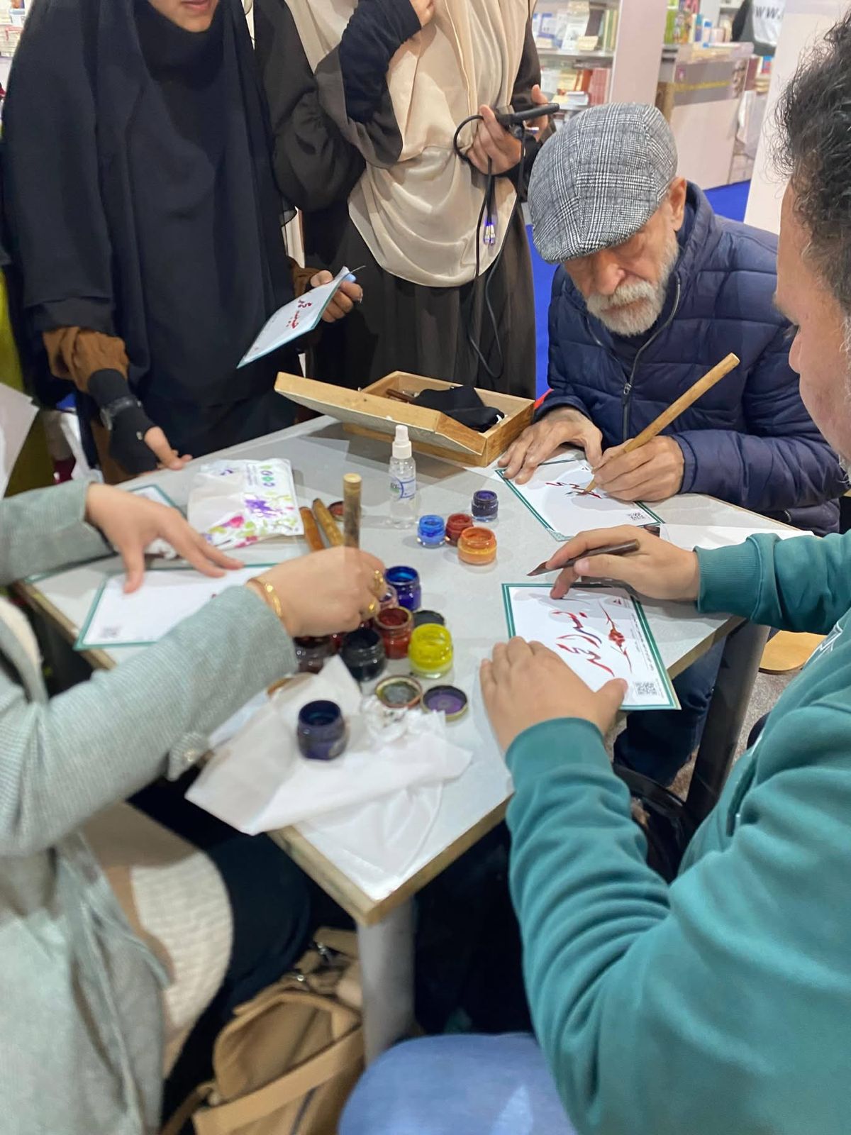 كتابة الخط العربي