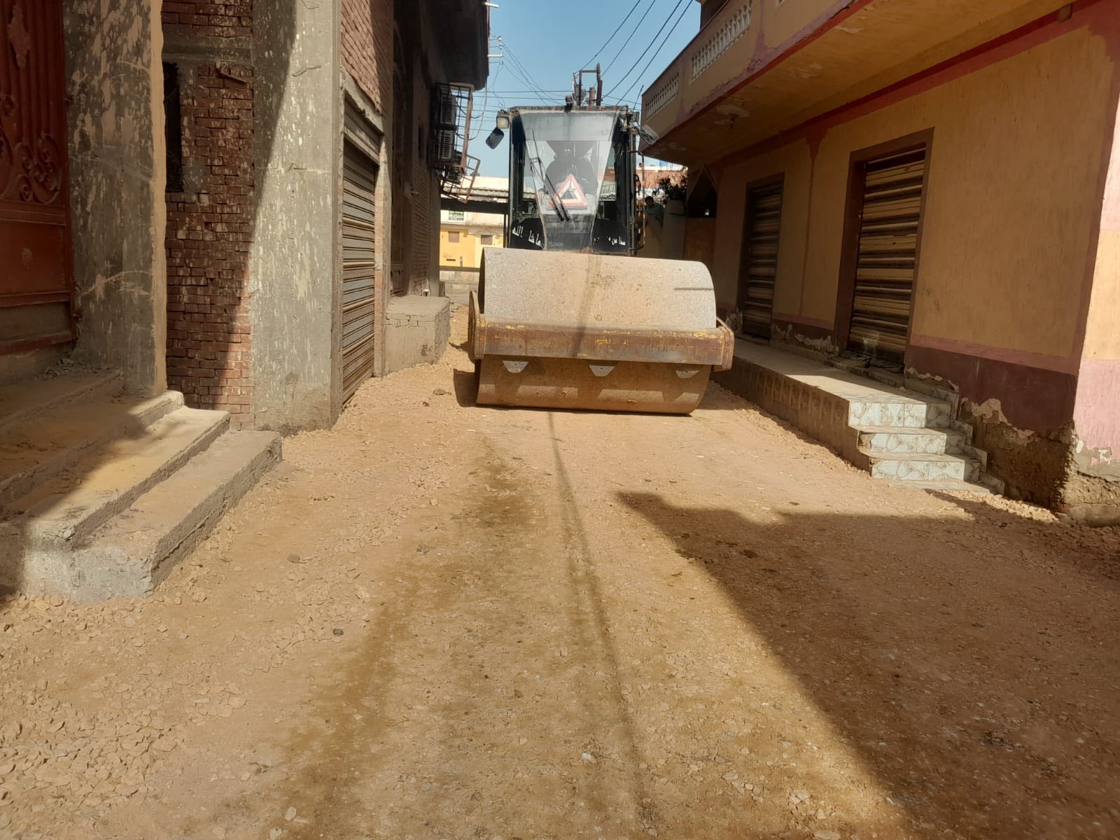 تأهيل وتمهيد عدد من الشوارع بسيدي غازي