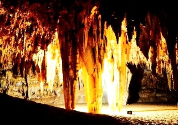 كهف الجارة (2)