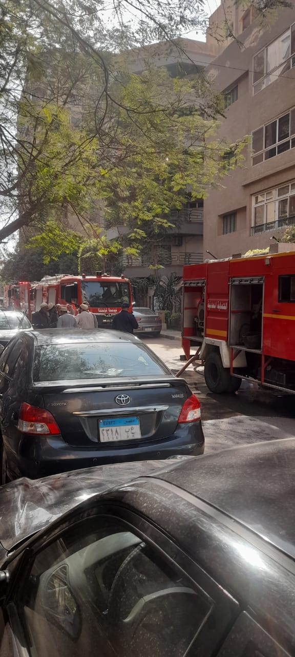 السيطرة على حريق بشقة في الدقي (2)