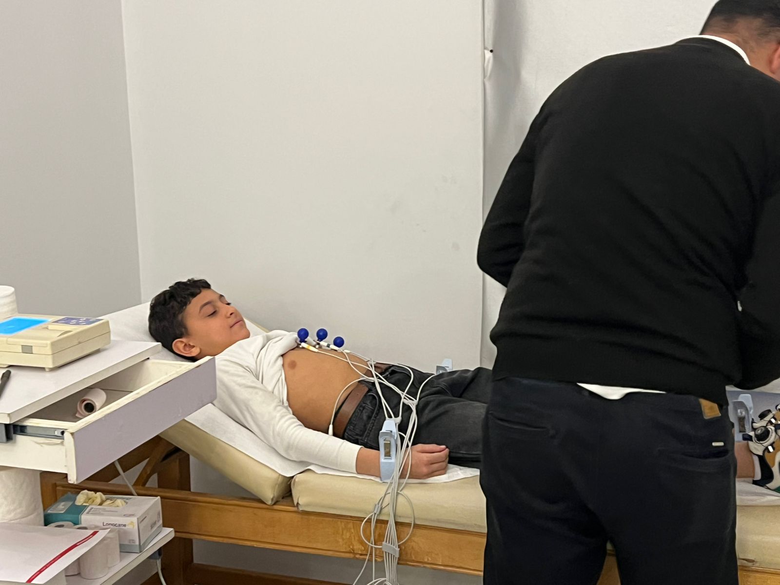 فحوصات طبية في مركز شباب الجزيرة 2