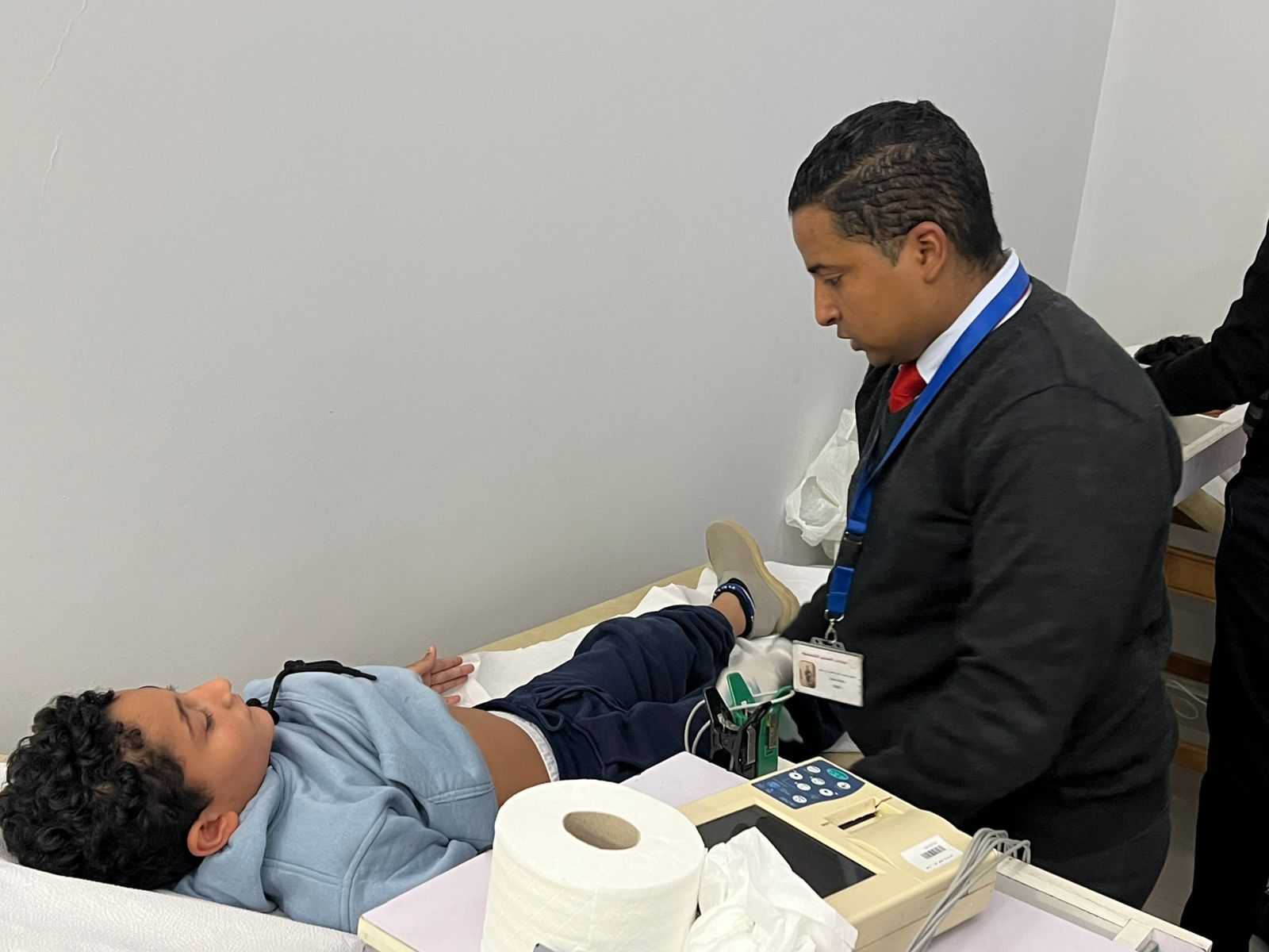 فحوصات طبية للاعبين في الجزيرة 2