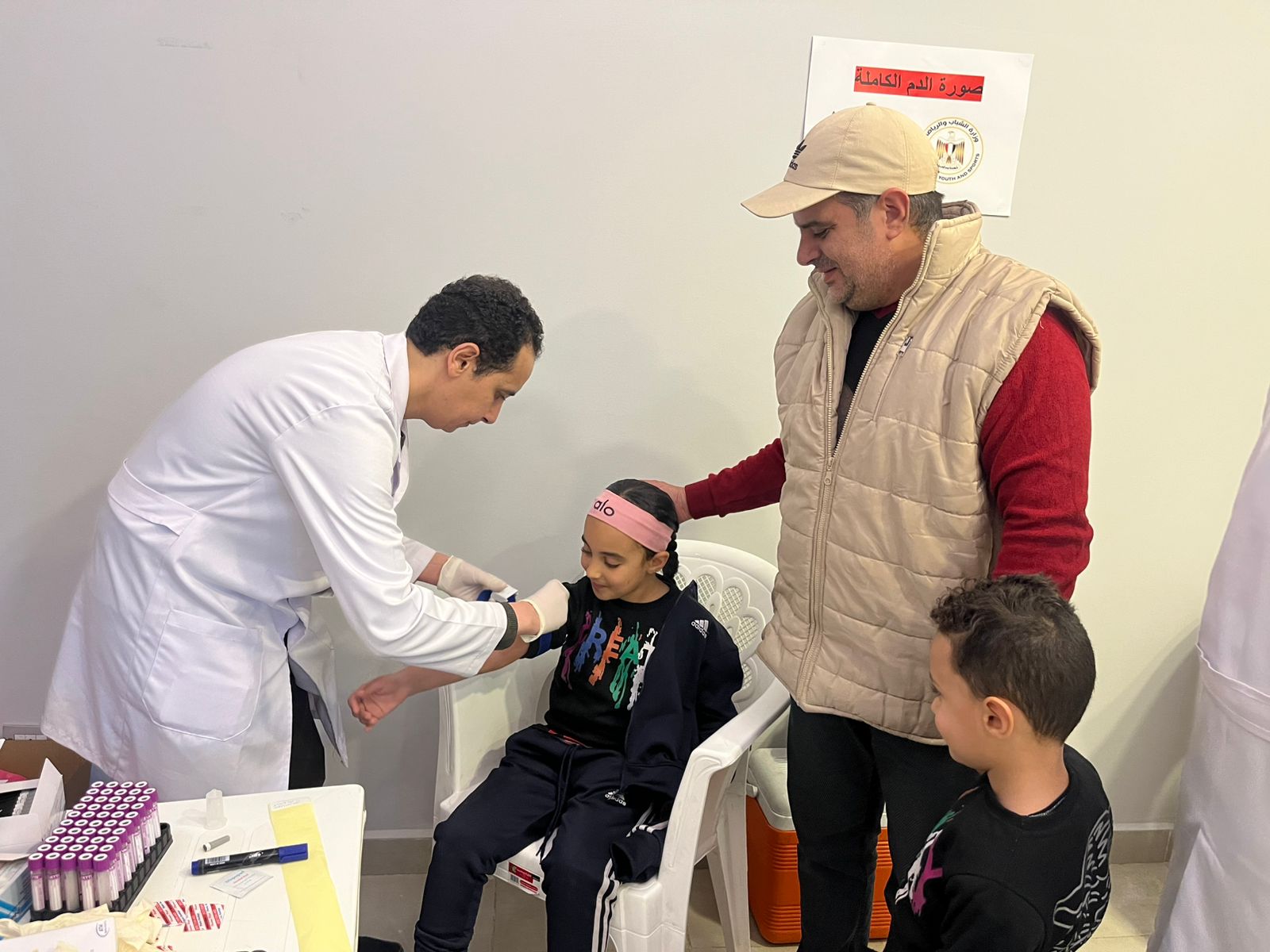 فحوصات طبية في مركز شباب الجزيرة