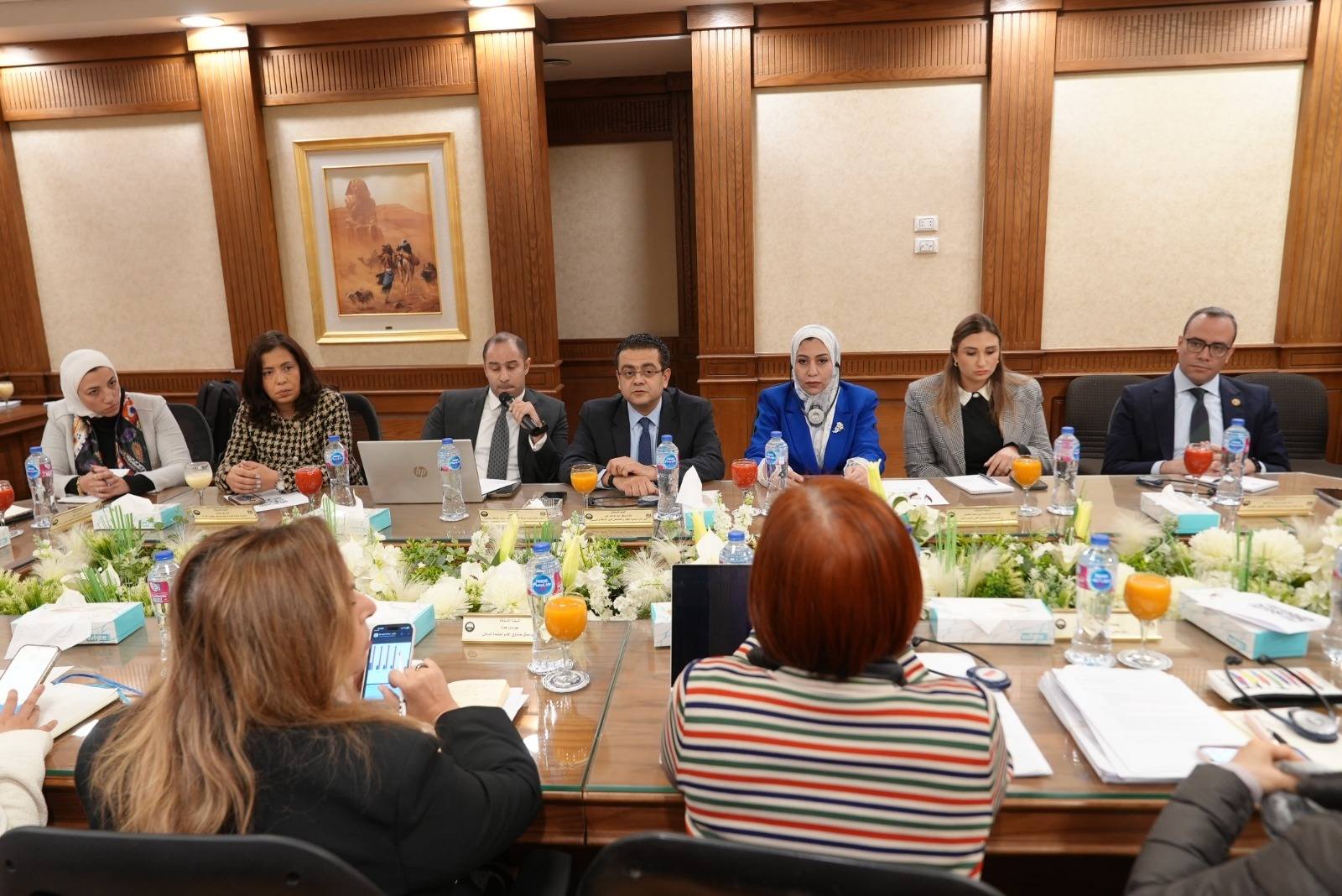 النيابة العامة تستقبل وفد الوكالة الكورية للتعاون الدولي وصندوق الأمم المتحدة للسكان (2)