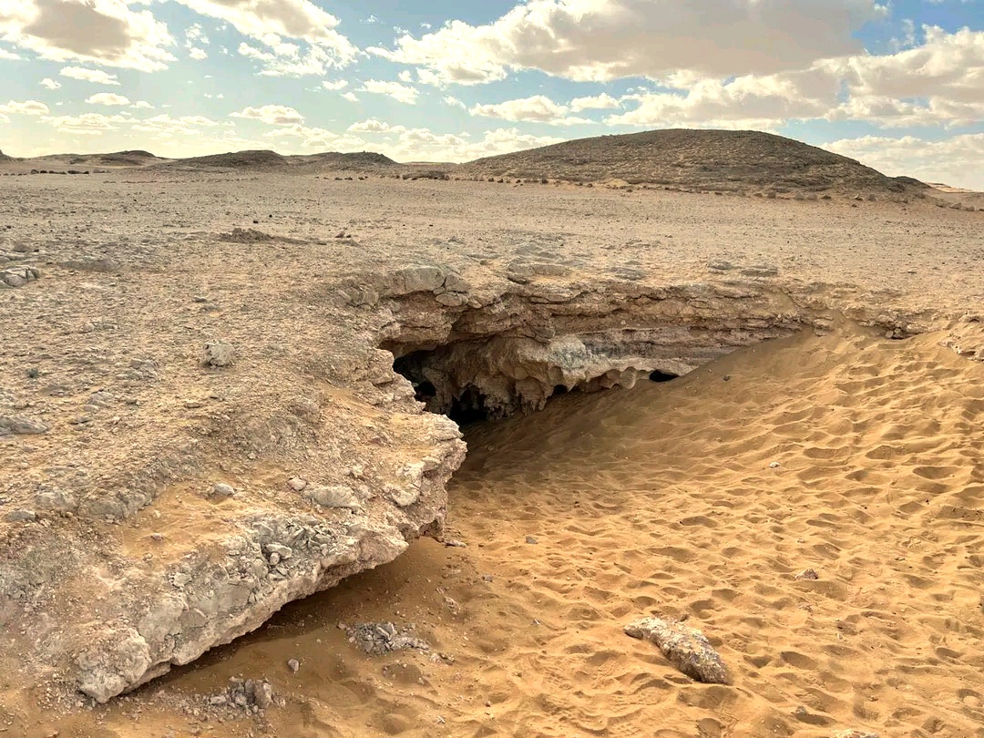 كهف الجارة (14)