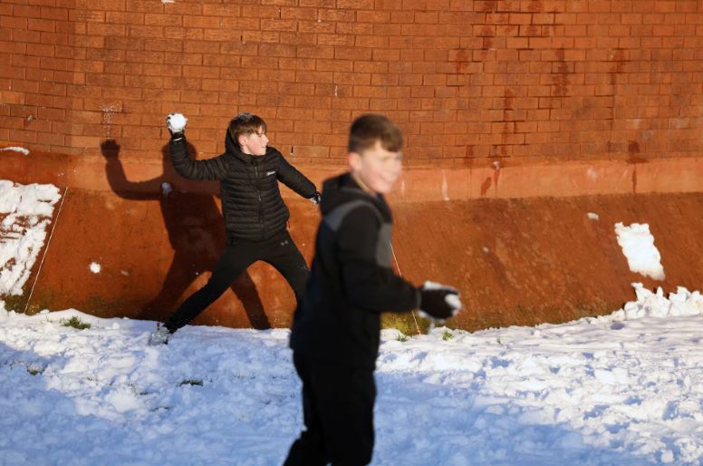 أوروبا تحت الصفر.. تساقط الجليد (3)