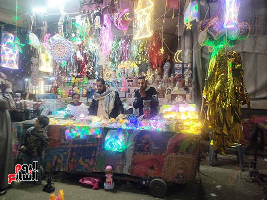 بدء-ظهور-بايكات-بيع-فوانيس-رمضان-بالأقصر