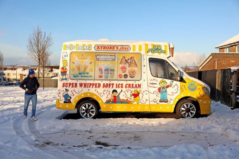 أوروبا تحت الصفر.. تساقط الجليد (7)