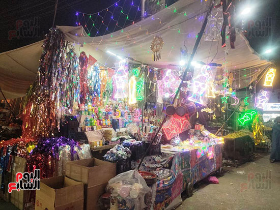 بايكات-بيع-الفوانيس-وزينة-شهر-رمضان-المبارك