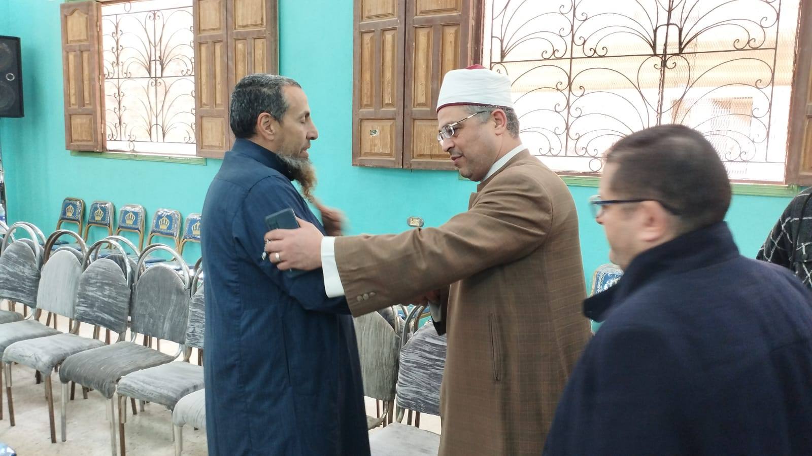 تقديم واجب العزاء لوالد الأشقاء الـ5