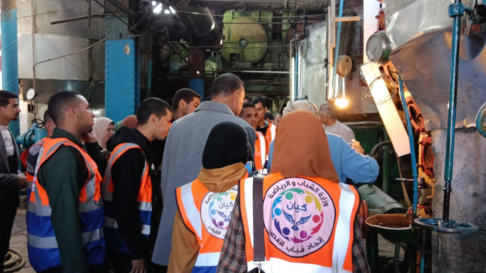 جولة اتحاد شباب الأقصر على خطوات العمل بمصنع سكر أرمنت