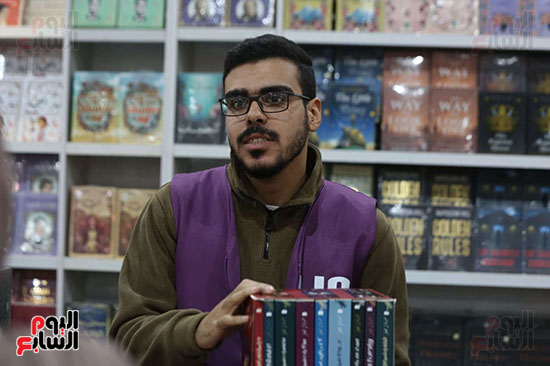 داخل معرض الكتاب