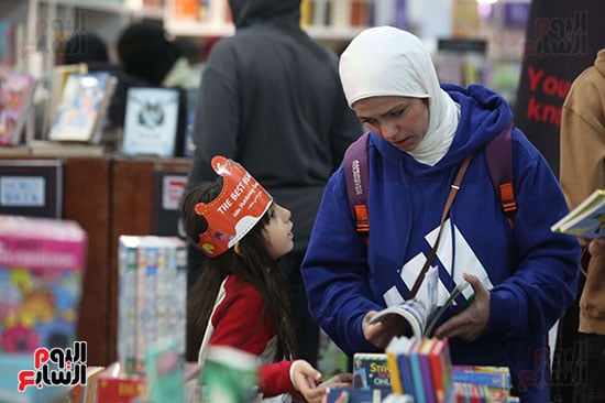 اجواء مختلفة من معرض الكتاب