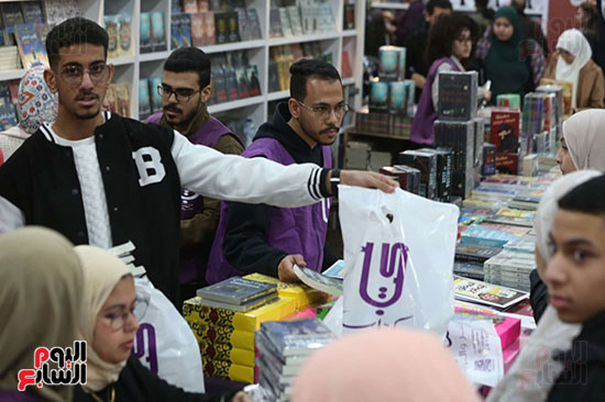 أقبال على شراء الكتب