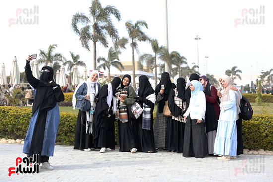 سيلفي من قلب المعرض