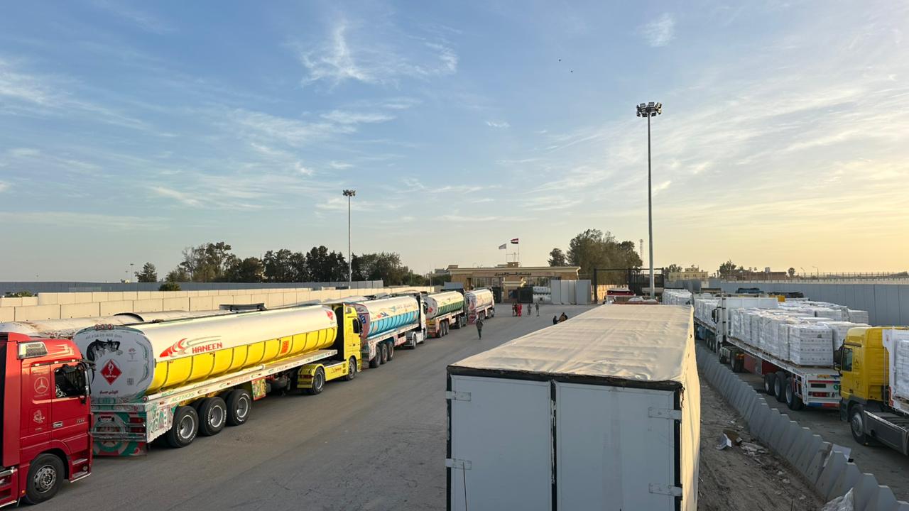 المساعدات الإنسانية إلى غزة