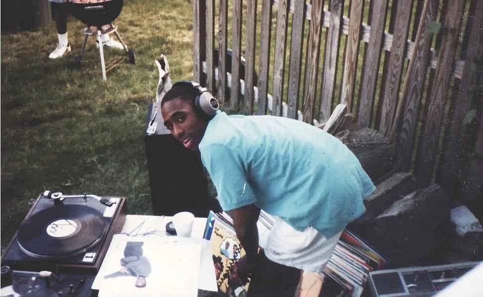 مغنى الراب توباك شاكور