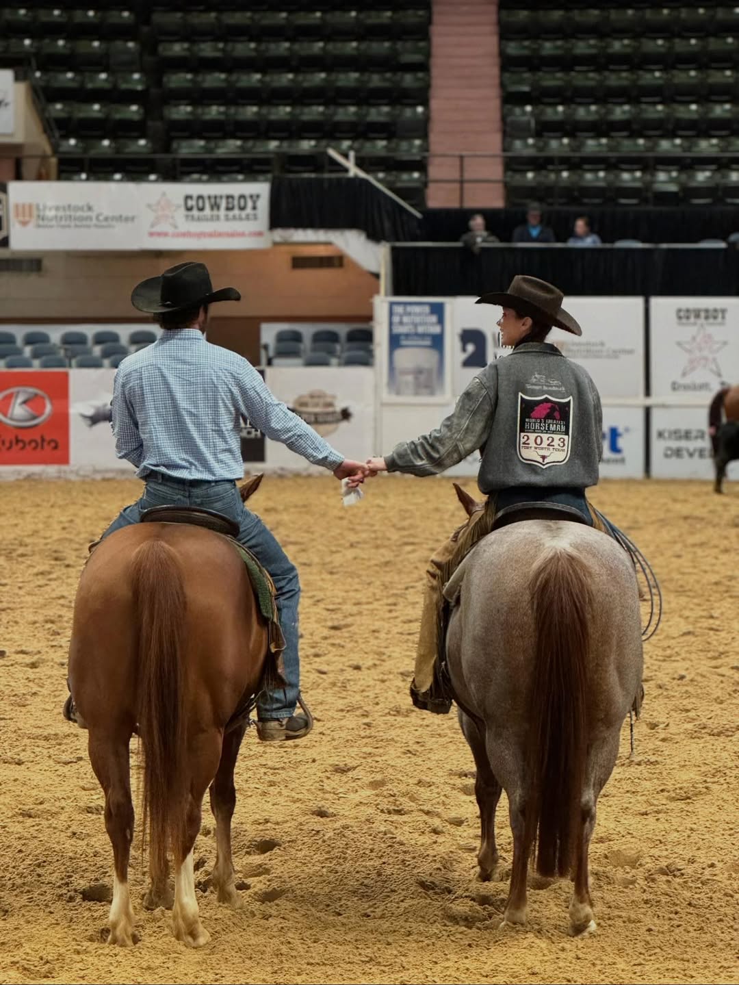 قصة حب بيلا وآدان