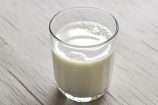 الحليب الدافي الحليب الدافي