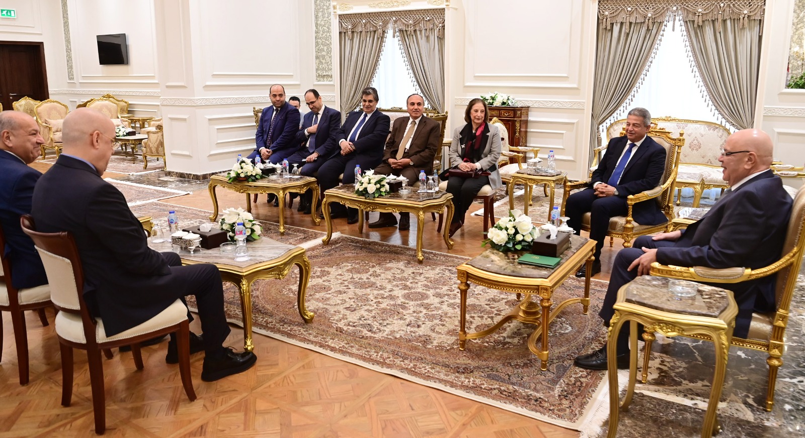 84b8cb59-2ad2-4910-b9a4-1c2c8021265b 84b8cb59-2ad2-4910-b9a4-1c2c8021265b