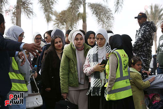 حضور جماهيري لافت في جميع الايام