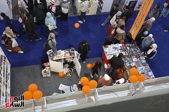 اجنحة النشر العربية تشهد اقبالا كبيرا