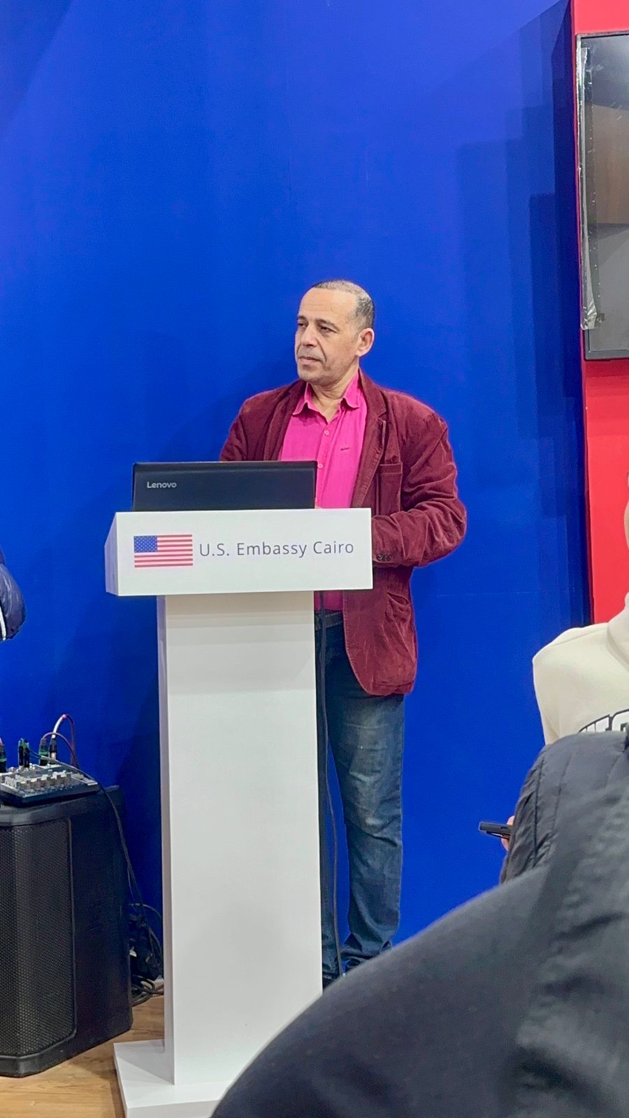 الكاتب الصحفى محمد ثروت